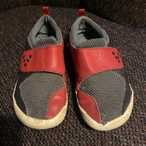 Kids Vivobarefoot